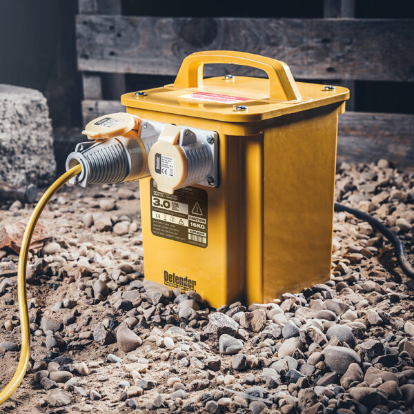 3kVA Transformer 2x 16A Outlets 110V - Image 2